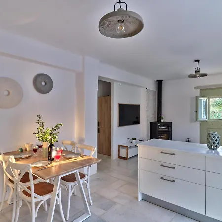 Marble * Parikia (Paros)